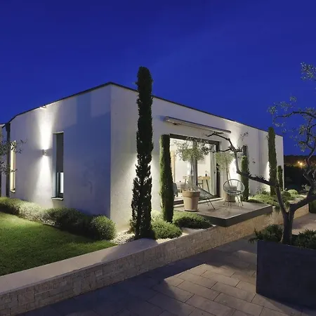 Villa Monte Grosso 2 With Padel Court *