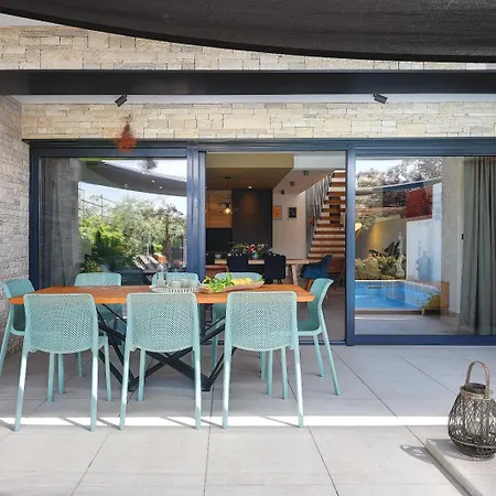 Monte Grosso 2 With Padel Court 빌라 풀라