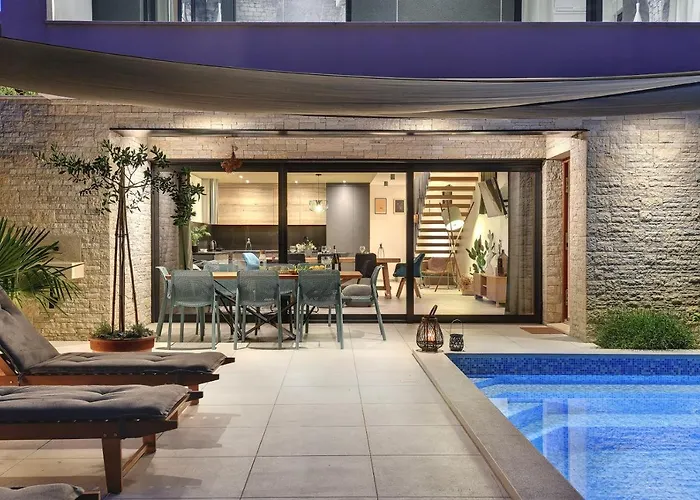 Monte Grosso 2 With Padel Court 빌라 풀라